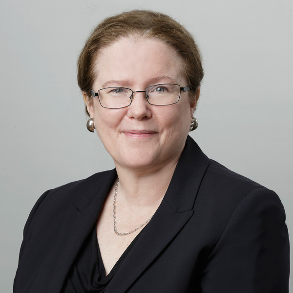 Helen Favelle